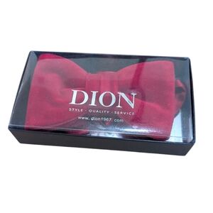NWT Dion velvet bow tie